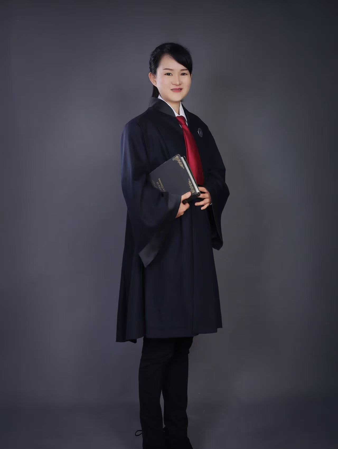 张娟律师形象照
